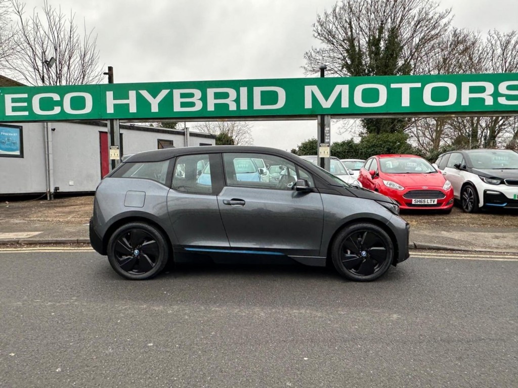BMW I3