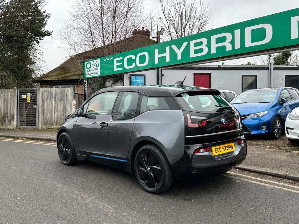 BMW I3