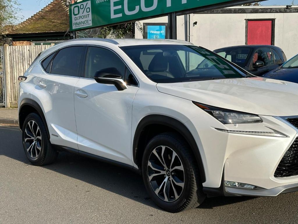 LEXUS NX