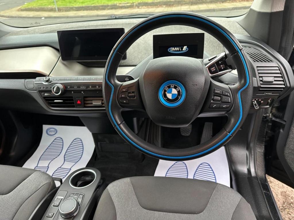 BMW I3