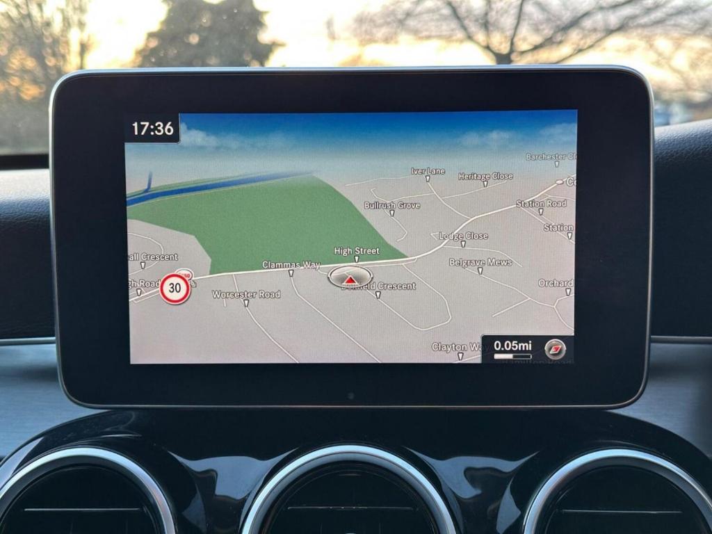 MERCEDES-BENZ C CLASS