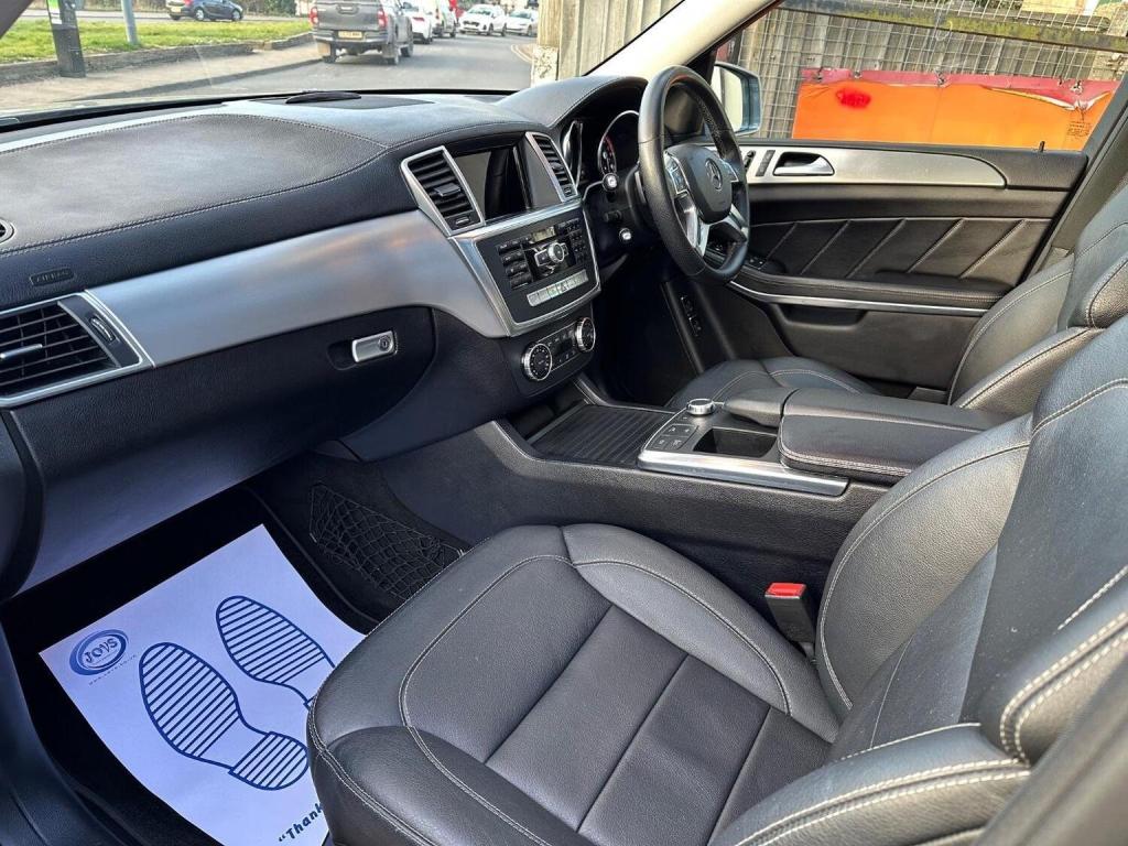 MERCEDES-BENZ GL CLASS