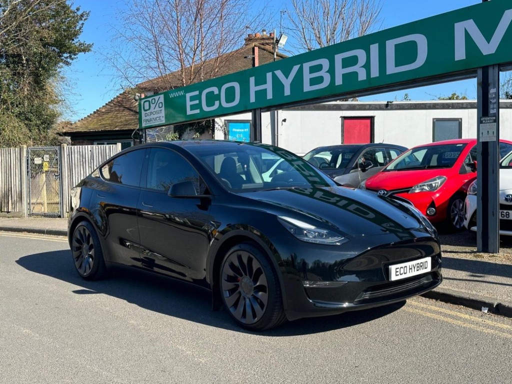 TESLA MODEL Y