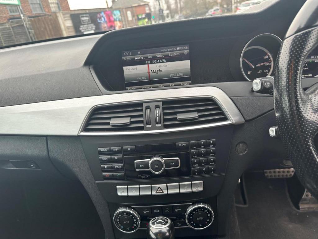 MERCEDES-BENZ C CLASS