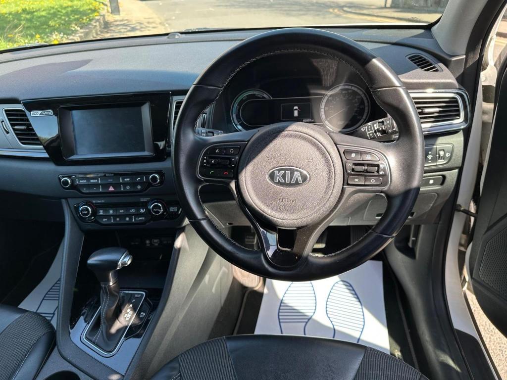 KIA NIRO
