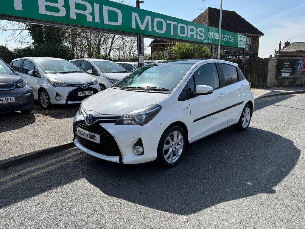 TOYOTA YARIS