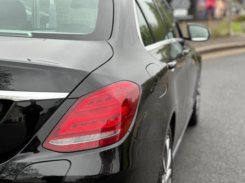 MERCEDES-BENZ C CLASS