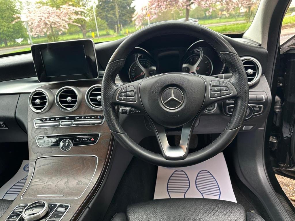 MERCEDES-BENZ C CLASS