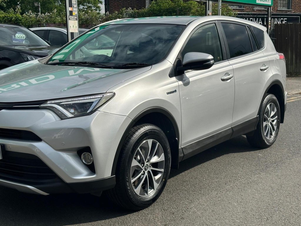 TOYOTA RAV4