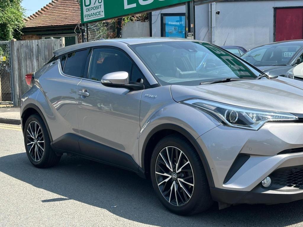 TOYOTA C-HR