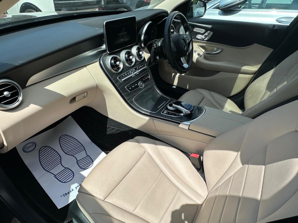 MERCEDES-BENZ C CLASS