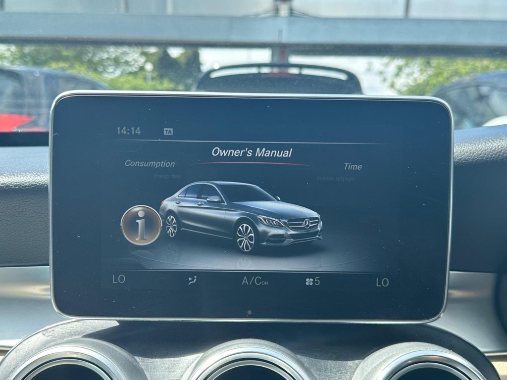 MERCEDES-BENZ C CLASS