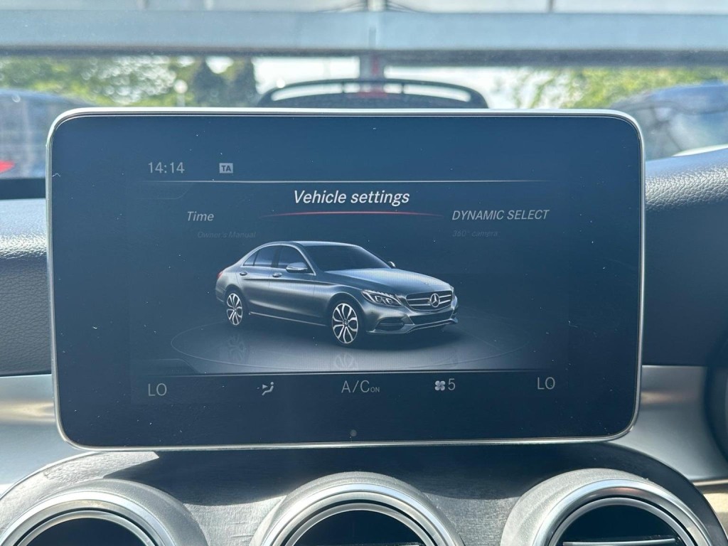 MERCEDES-BENZ C CLASS