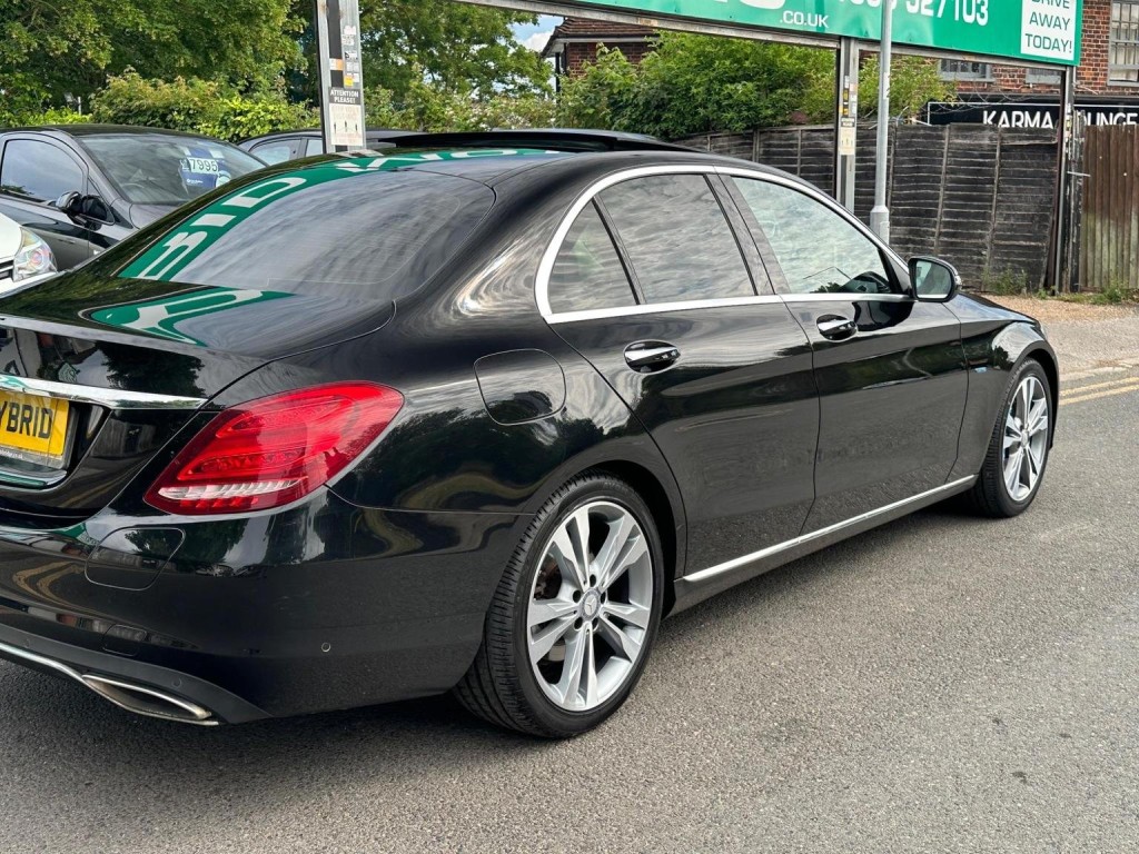 MERCEDES-BENZ C CLASS