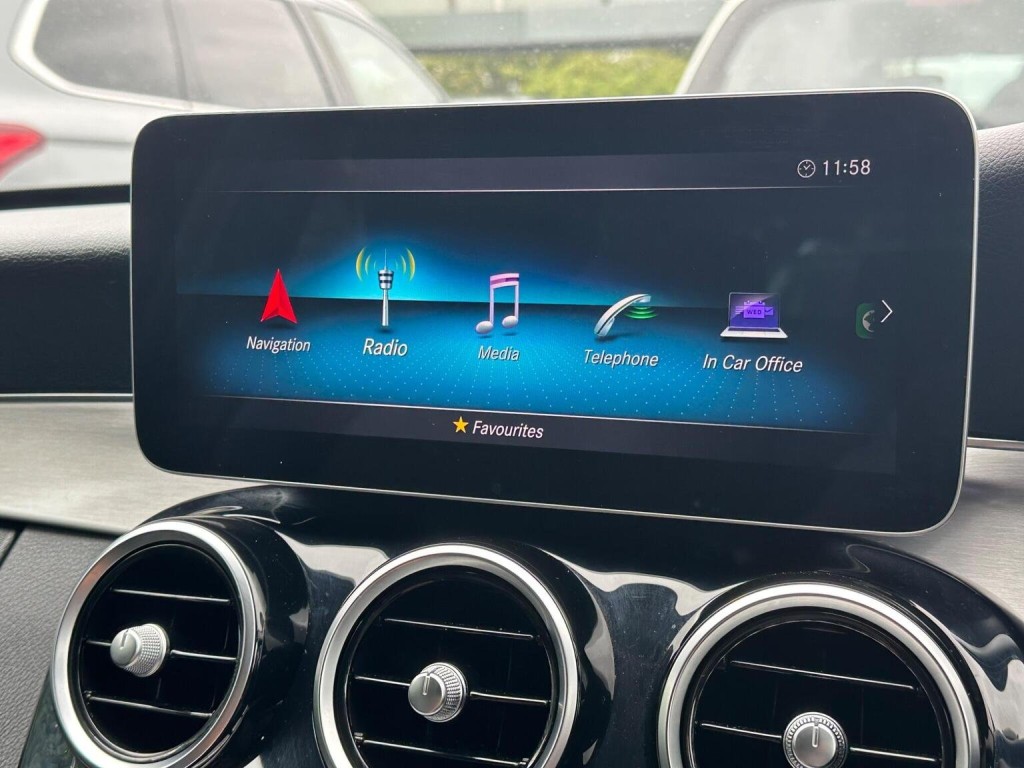 MERCEDES-BENZ C CLASS