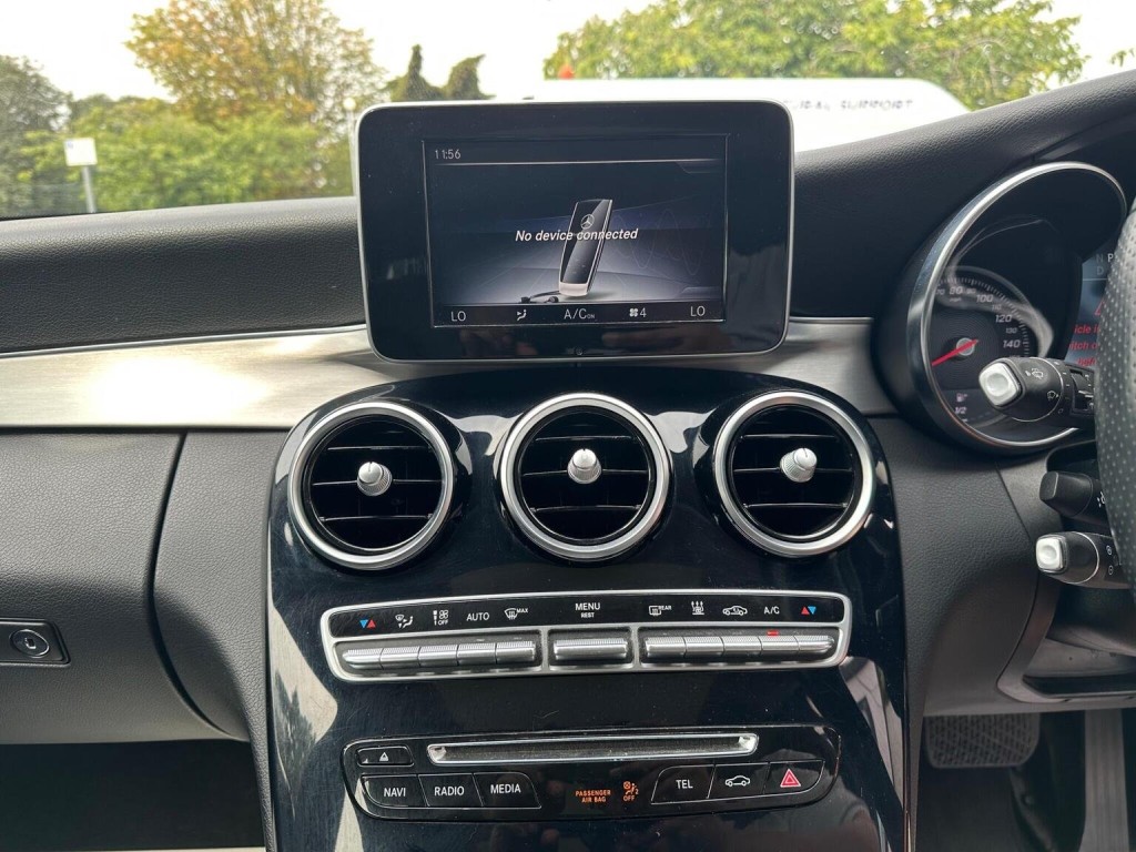 MERCEDES-BENZ C CLASS