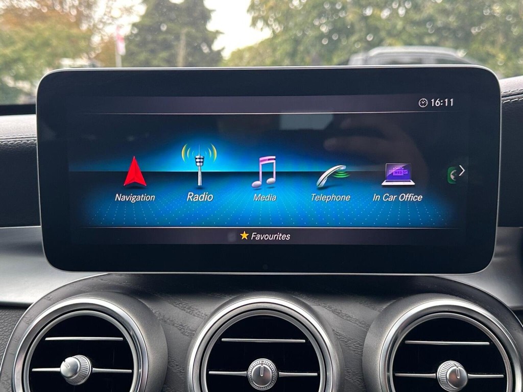 MERCEDES-BENZ C CLASS