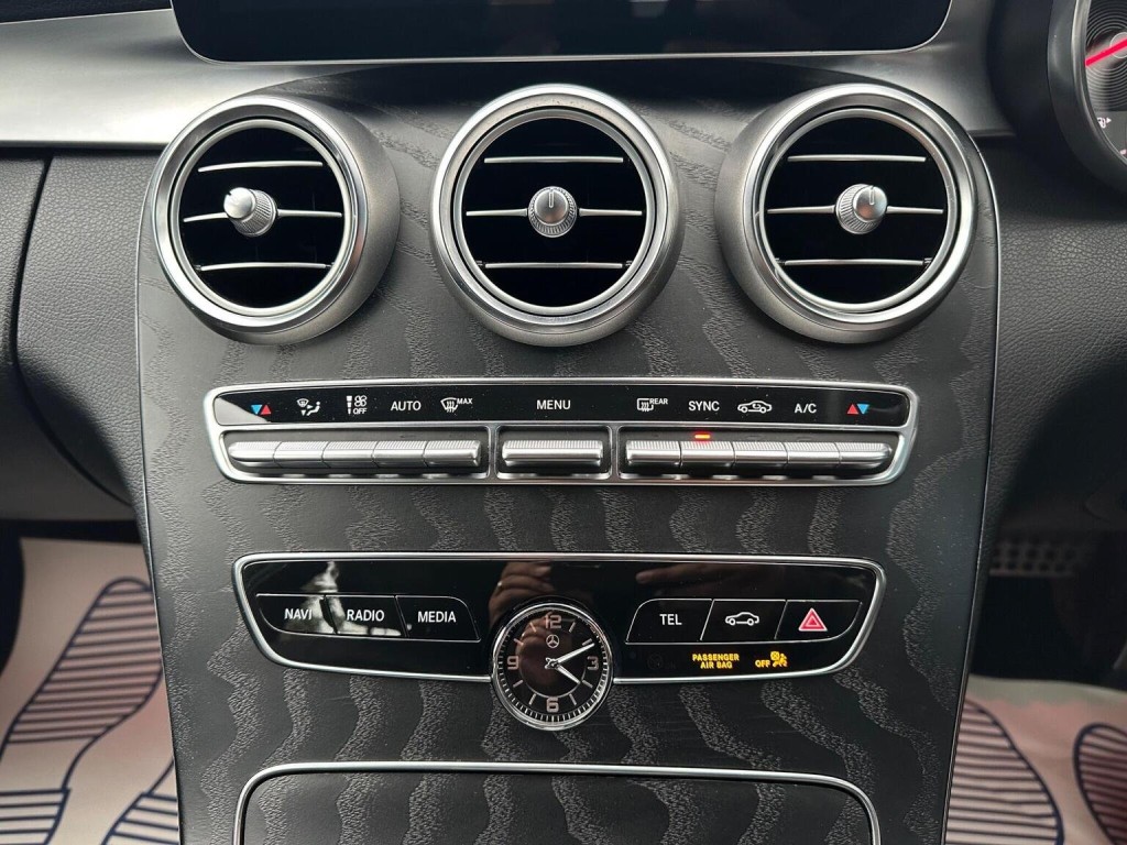 MERCEDES-BENZ C CLASS