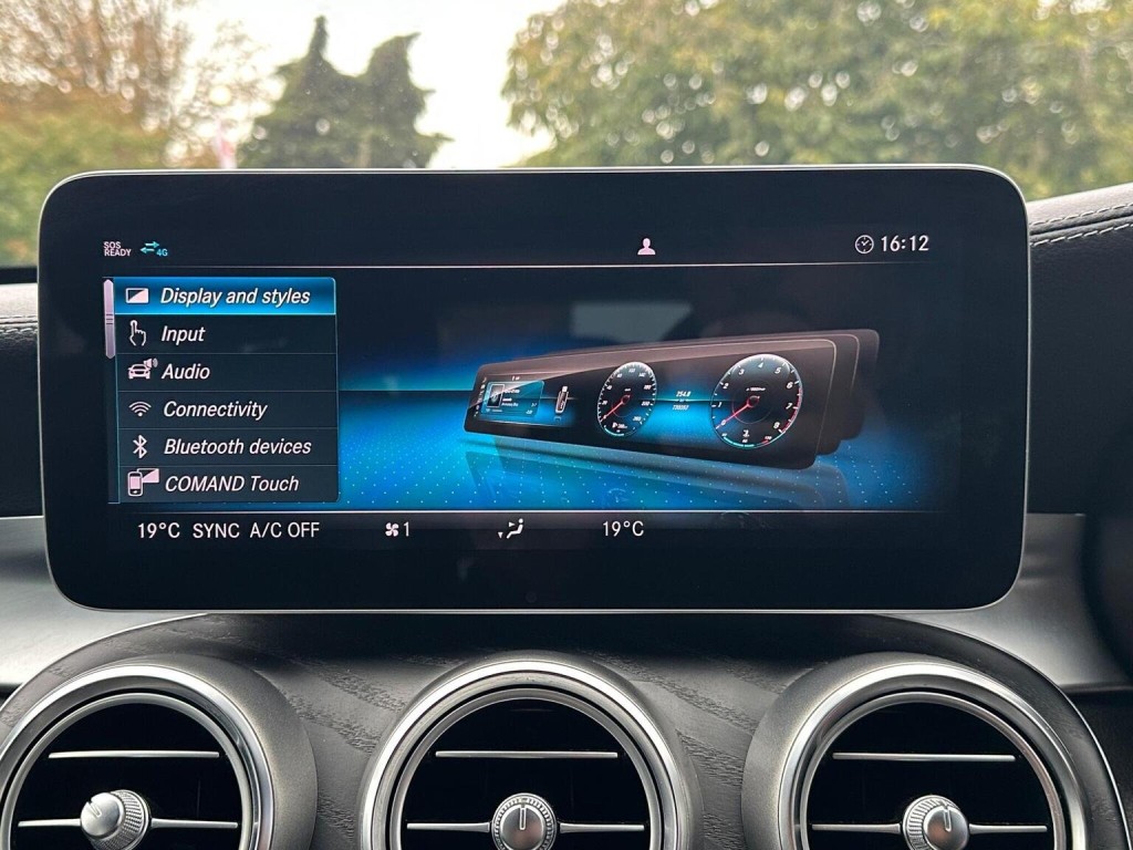 MERCEDES-BENZ C CLASS