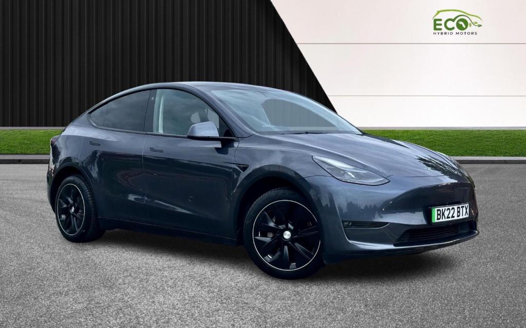 TESLA MODEL Y