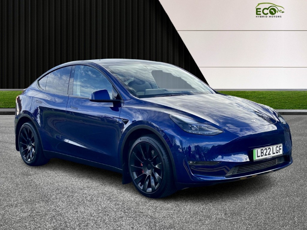 TESLA MODEL Y