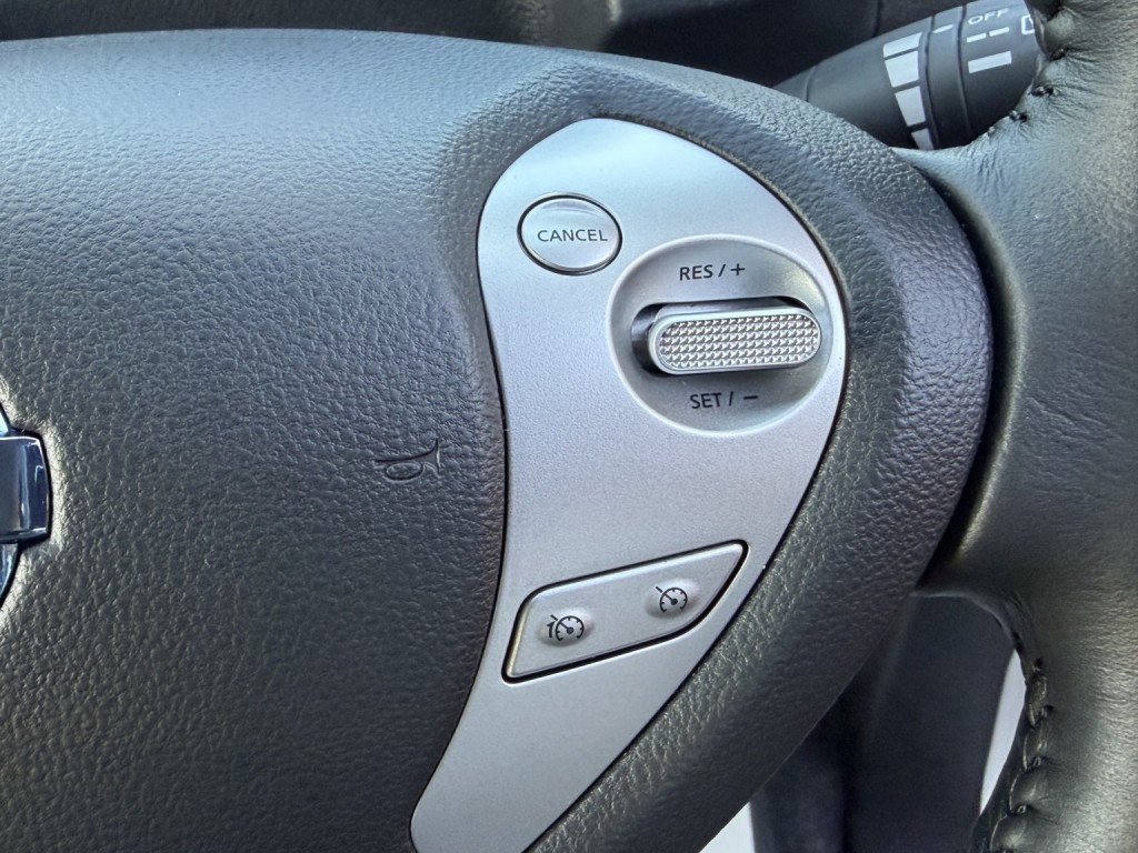 NISSAN ENV200 EVALIA