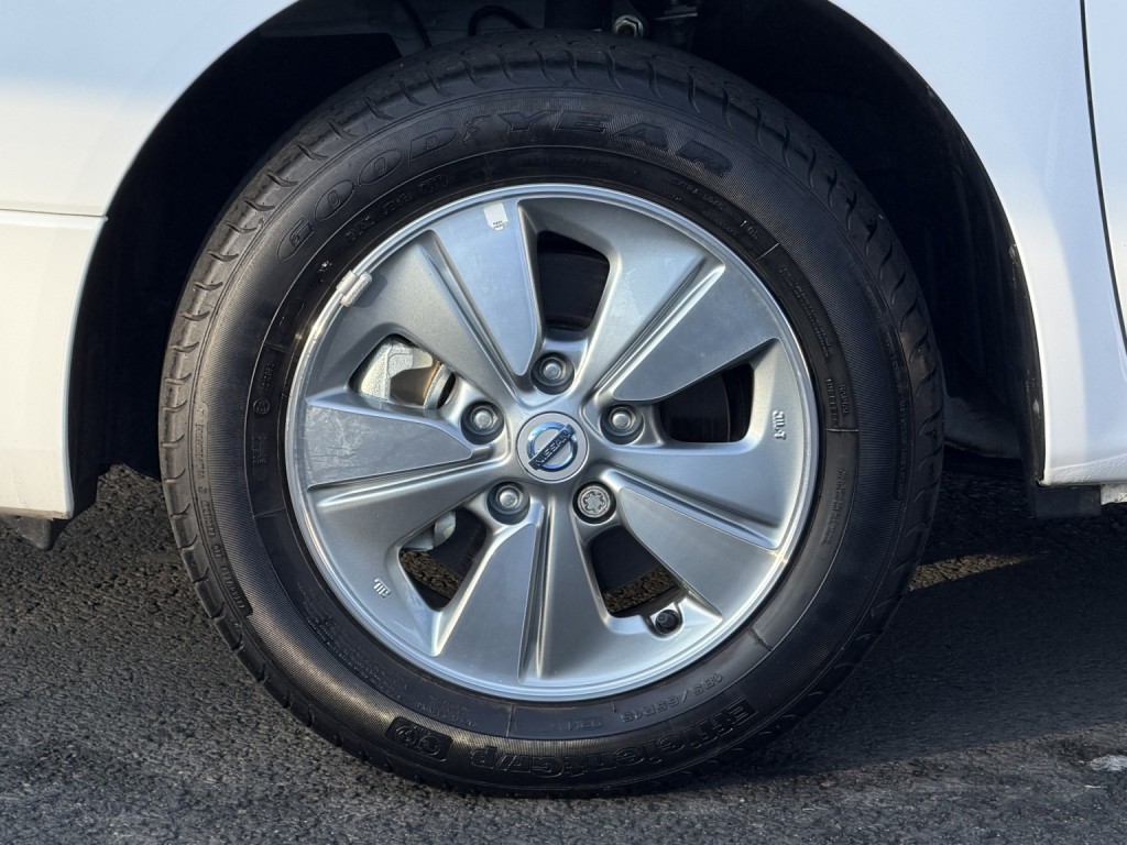 NISSAN ENV200 EVALIA