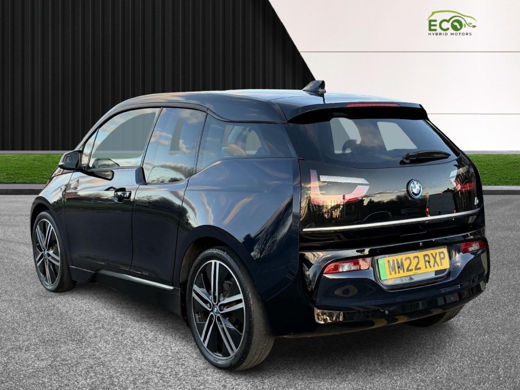 BMW I3