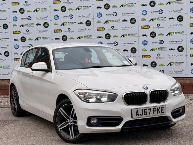 BMW 1 SERIES