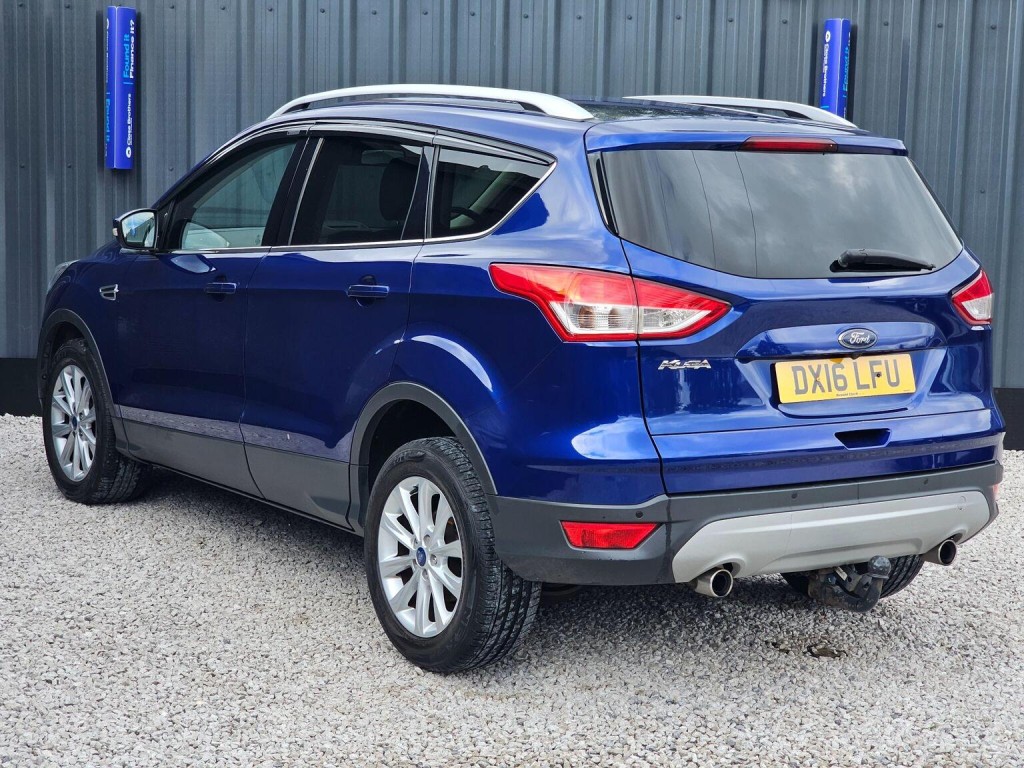 FORD KUGA