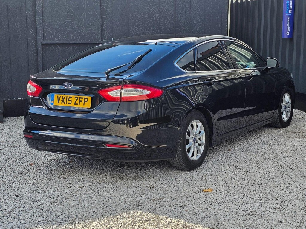 FORD MONDEO