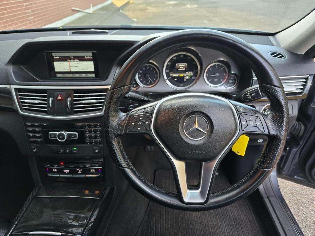 MERCEDES-BENZ E CLASS