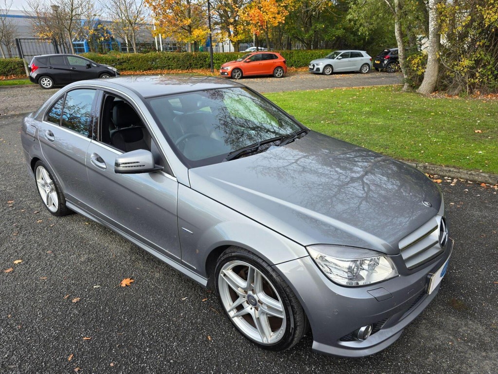 MERCEDES-BENZ C CLASS