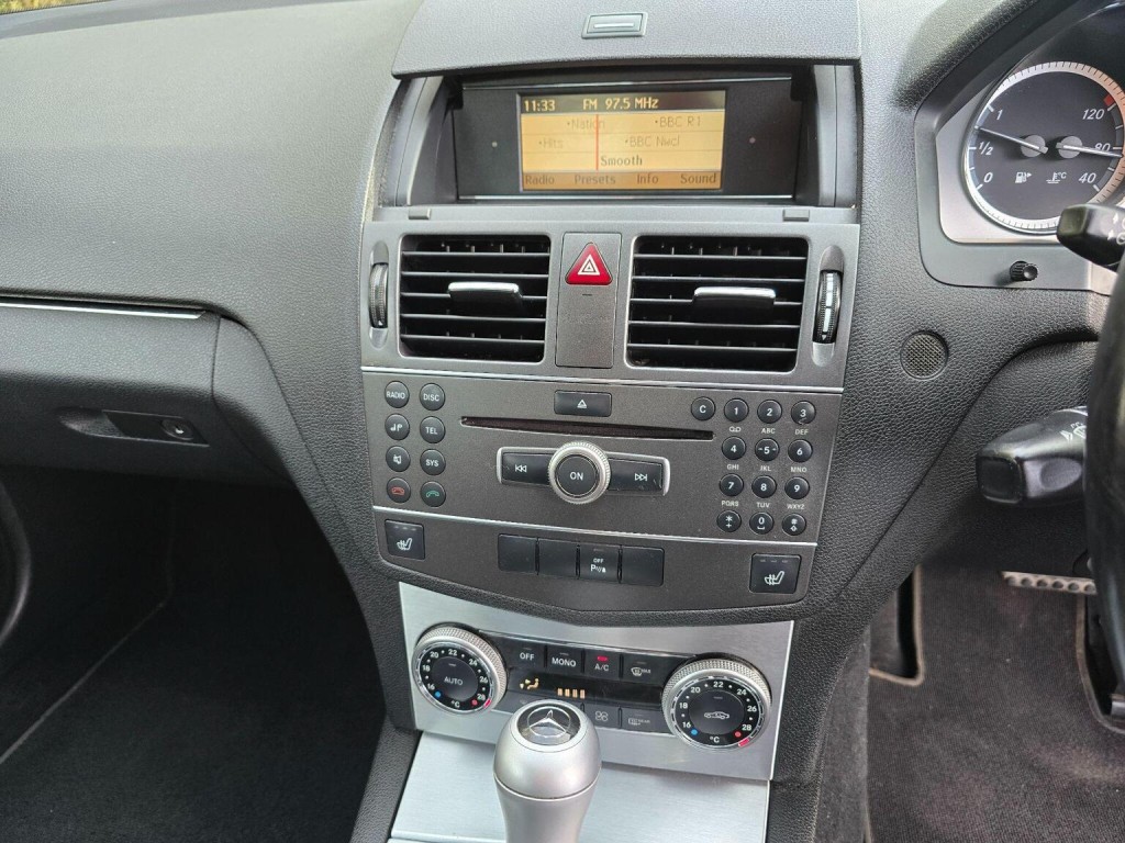 MERCEDES-BENZ C CLASS