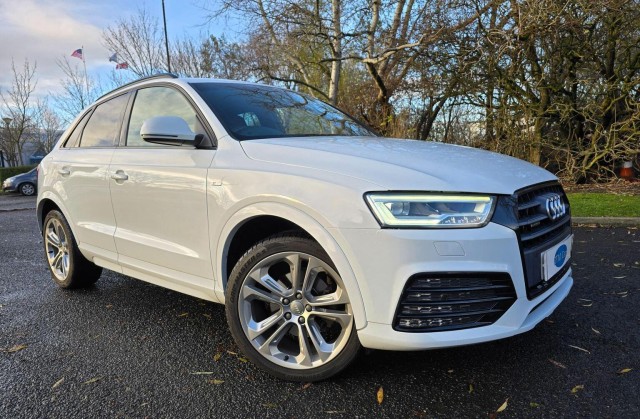 AUDI Q3