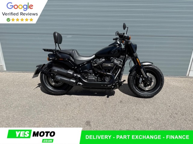 HARLEY-DAVIDSON Dyna