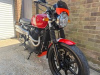 ROYAL ENFIELD INTERCEPTOR