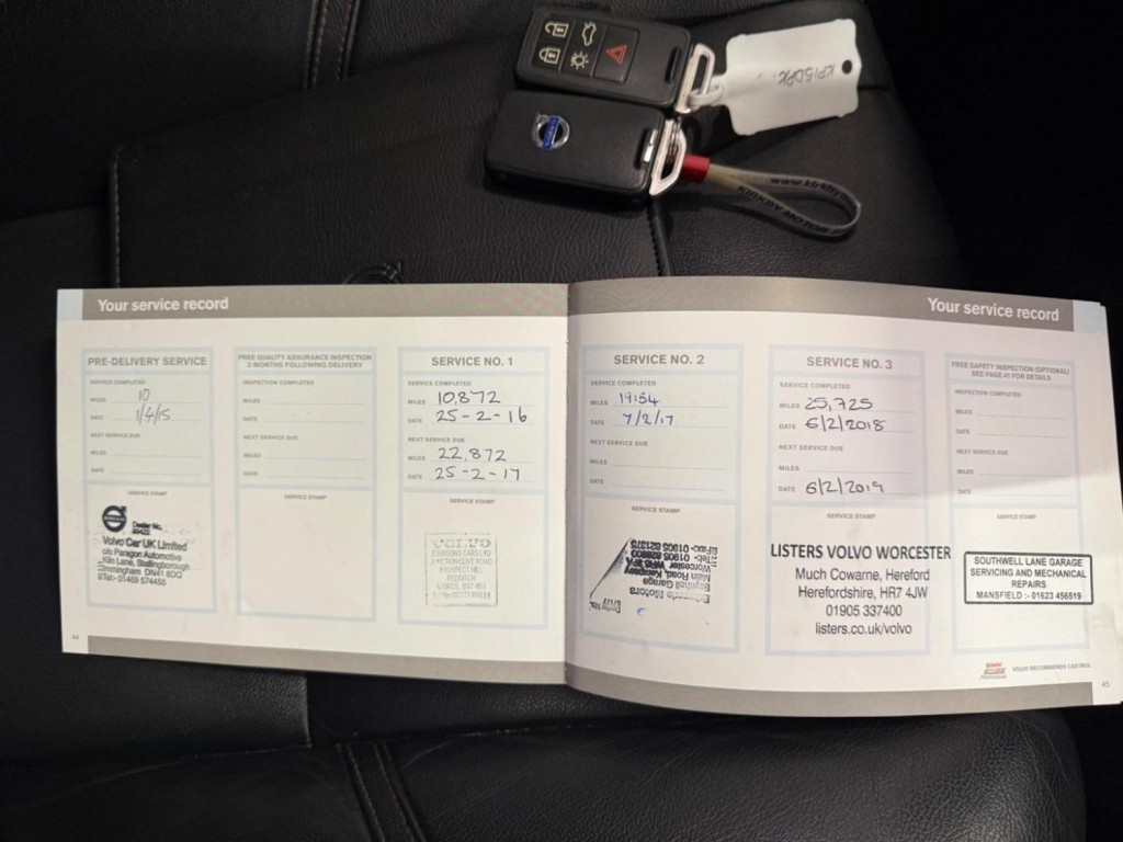 VOLVO V40 CROSS COUNTRY