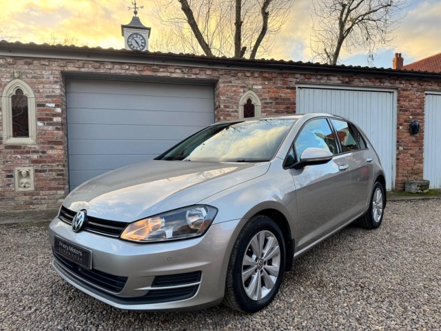 VOLKSWAGEN GOLF 1.6 TDI BlueMotion Tech SE