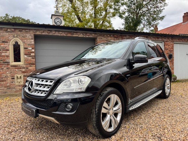 MERCEDES-BENZ M CLASS 3.0 ML350 CDI V6 BlueEfficiency Sport