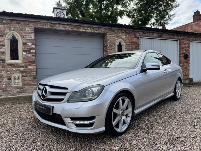 MERCEDES-BENZ C CLASS 2.1 C220 CDI BlueEfficiency AMG Sport