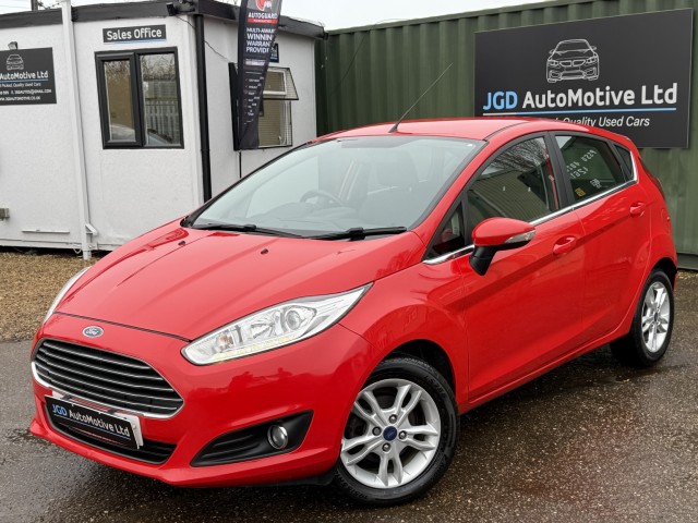 FORD FIESTA 1.0 T EcoBoost Zetec