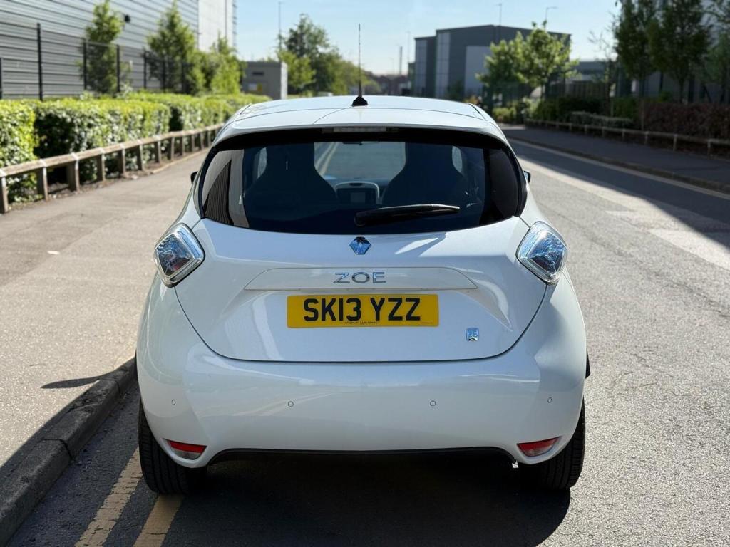 RENAULT ZOE