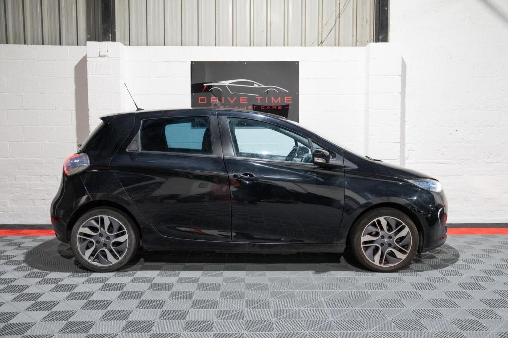 RENAULT ZOE