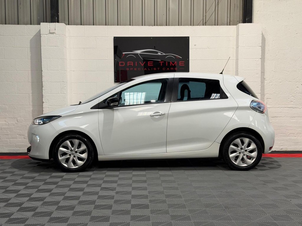 RENAULT ZOE