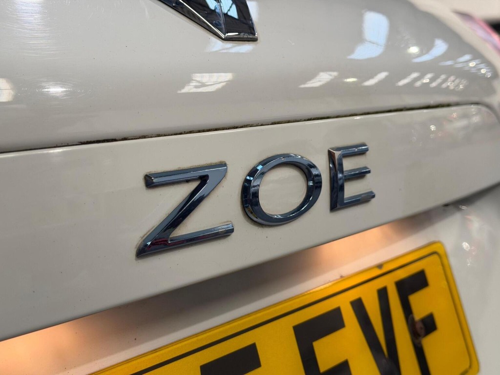 RENAULT ZOE