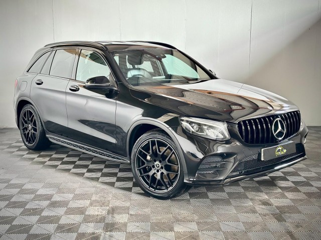 MERCEDES-BENZ GLC 2.1 GLC220d AMG Line