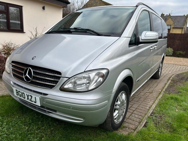 MERCEDES-BENZ VIANO