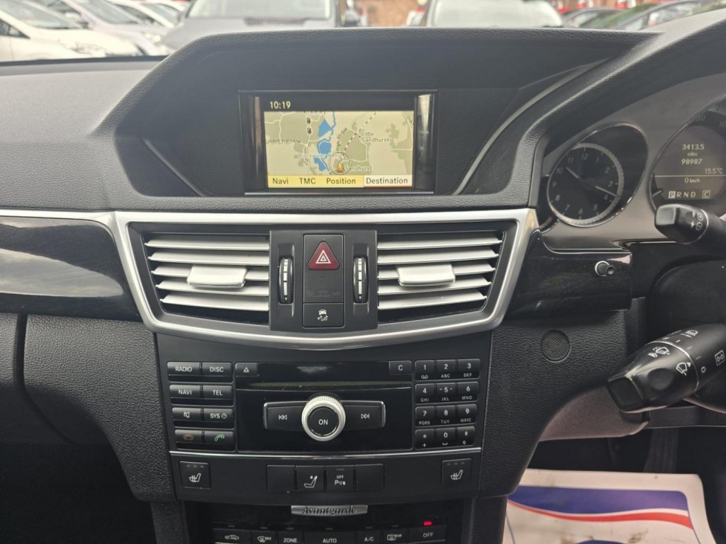 MERCEDES-BENZ E CLASS