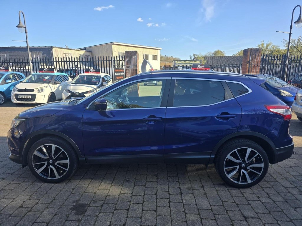 NISSAN QASHQAI